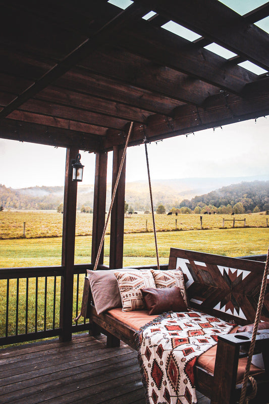 Mosaic bed swing with mattress